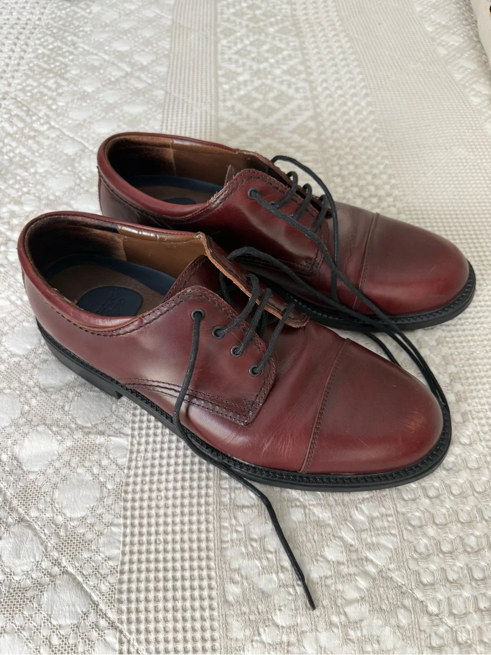 Men's Leather Dockers Dress Shoes Chestnut Brown size 11